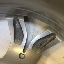 Load image into Gallery viewer, GENUINE Land Rover DISCOVERY 5  19” Alloy Wheel  LR081580 used x1