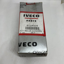 Load image into Gallery viewer, Genuine Iveco Brake Shoe Fitting Set 8124934