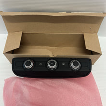 Load image into Gallery viewer, 47701900