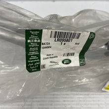 Load image into Gallery viewer, Rangerover Evoque 2.0 turbodiesel fuel supply &amp; vapour front pipe LR095801