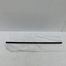 Load image into Gallery viewer, Genuine Land Rover Range Rover Evoque 12- Moulding RH Upper LR049161