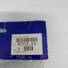 Load image into Gallery viewer, Genuine Peugeot 206 fm radio facia trim 9703xv