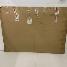 Load image into Gallery viewer, Genuine 6102A308 - Windshield glass &amp; moulding for Lancer Evolution