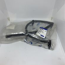 Load image into Gallery viewer, Genuine Ford Fuel Injector Pipe Repair Tube 1562727