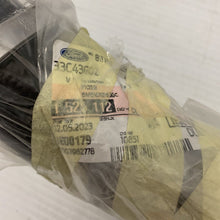 Load image into Gallery viewer, Genuine Ford Focus MK2 Focus C-Max MPV C-Max Intercooler Hose 1525112