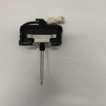 Load image into Gallery viewer, OEM LAND ROVER RANGE ROVER L322 LEFT HEADLAMP WIPER MOTOR XBS000010 GENUINE