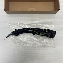 Load image into Gallery viewer, 47702055