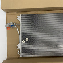 Load image into Gallery viewer, Aircon condensor / radiator VW Touareg 2003-2010 7L0820411G New Genuine VW part