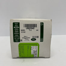 Load image into Gallery viewer, OEM LAND ROVER FREELANDER 2 L359 FRONT DOOR EXTERION HANDLE LR023343 GENUINE