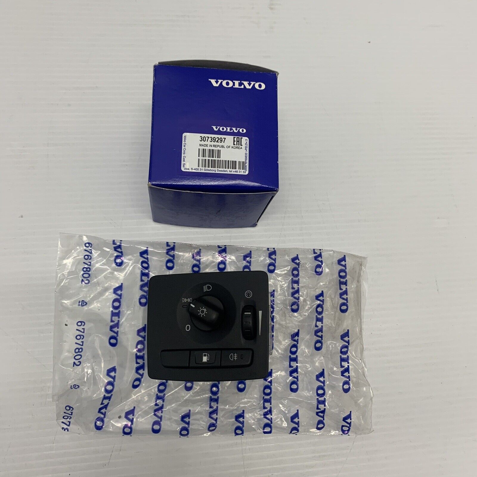 GM Genuine Parts 22901652 Black Headlamp Switch Togo - View #9