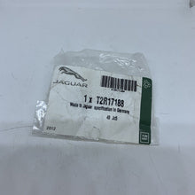 Load image into Gallery viewer, Genuine Jaguar Plug T2R17188