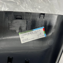 Load image into Gallery viewer, 46390606