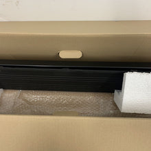 Load image into Gallery viewer, LAND ROVER RANGE ROVER IV L405 Right Hand Body Side Step VPLGP0227 NEW GENUINE