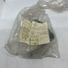 Load image into Gallery viewer, Genuine Volkswagen Skoda Right Brace 3U0821136