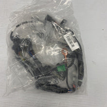 Load image into Gallery viewer, DEFENDER 2020&gt;DEPLOYABLE TOW BAR TRAILER COUPLING WIRING !!!GENUINE!!! LR137796