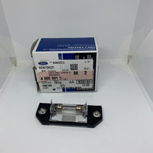 Load image into Gallery viewer, Genuine Ford C-Max Focus Mk2 Focus C-Max Number Plate Light Lamp  4502331