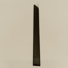 Load image into Gallery viewer, NEW GENUINE LAND ROVER FREELANDER 2 DOOR OUTSIDE REAR LEFT MOULDING - LR001671