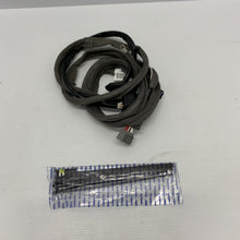 Load image into Gallery viewer, VOLVO S60 MK1 Towbar Wiring Harness 30756530 NEW GENUINE