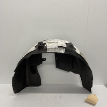 Load image into Gallery viewer, Genuine Chevrolet Rear Wheelhouse Liner 95072543