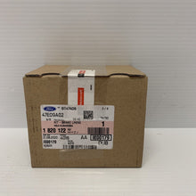 Load image into Gallery viewer, Genuine Ford C-Max Grand C-Max Mk2 Motorcraft Rear Brake Pad Set 2613321