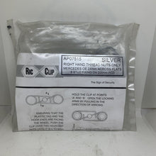 Load image into Gallery viewer, Genuine Ric Clip AP07515 24MM 6 STUD FIXINGS ON 205MM PCD