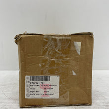 Load image into Gallery viewer, GENUINE SKODA OCTAVIA 2009-2013 RIGHT HALOGEN FOG LAMP 1Z0941701 - NEW