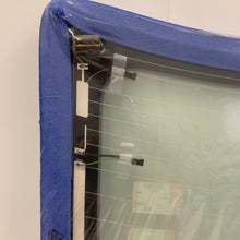 Load image into Gallery viewer, Genuine Jaguar XJ 10- REAR WINDOW c2d13405