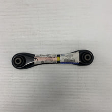 Load image into Gallery viewer, Genuine Ford Focus Mk1 Mk2 Focus C-Max Rear Lower Trailing Arm 1061668