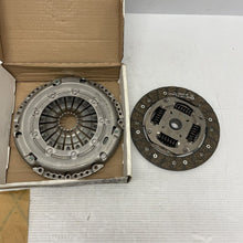 Load image into Gallery viewer, NEW VW SKODA SEAT GOLF R32 CLUTCH PLATE AND PRESSURE PLATE 04C141016E GENUINE