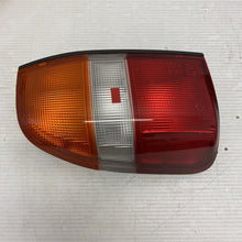 Load image into Gallery viewer, GENUINE MITSUBISHI Combination rearlight MR192090