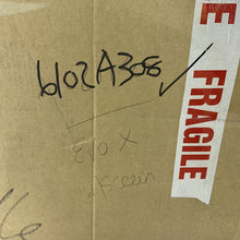 Load image into Gallery viewer, Genuine 6102A308 - Windshield glass &amp; moulding for Lancer Evolution