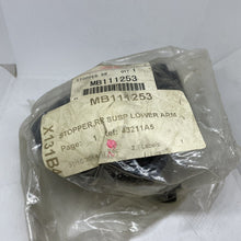 Load image into Gallery viewer, GENUINE REAR SUSPENSION SPRING BUMP STOP MITSUBISHI L200 K11T 1.6 86-01