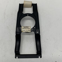 Load image into Gallery viewer, GENUINE RENAULT BKT FAN MOTOR 25 (7700751687)