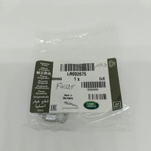 Load image into Gallery viewer, LAND ROVER RANGE ROVER VELAR L560 Heater Core Tube Clip LR002675 NEW GENUINE