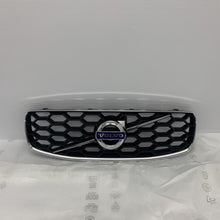 Load image into Gallery viewer, Volvo V70 III BW MK3 radiator grille front 31353616 NEW ORIGINAL