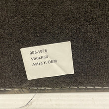 Load image into Gallery viewer, Genuine Vauxhall Astra K Tailored Floor Mats 0051976