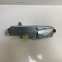 Load image into Gallery viewer, genuine B25H67450B Motor Rear Wiper Mazda 323 F 1.5 65KW 5P B 5M (2000)