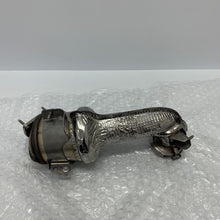 Load image into Gallery viewer, Genuine Land Rover discovery sport 15- Range Rover evoque 12- exhaust pipe