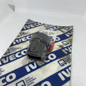 Genuine Iveco Plug 41221062