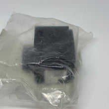 Load image into Gallery viewer, Genuine Land Rover Discovery Sport 15 rh rear switch lr059767