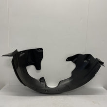 Load image into Gallery viewer, Genuine Chevrolet Wheel Guard Front Right 95074483