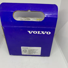 Load image into Gallery viewer, Genuine Volvo 30648382 BRAKE PAD KIT 850awd s80 s60 v70 xc70