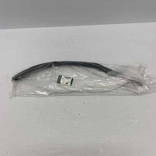 for LAND ROVER DISCOVERY 3 AND 4 RIGHT HAND DOOR CLADDING SEAL CGE500420