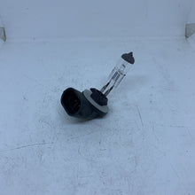 Load image into Gallery viewer, MOTORCYCLE HEADLIGHT HALOGEN BULB P9006 12V 55W HB4 RT/ANG HONDA SUZUKI YAMAHA