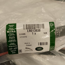 Load image into Gallery viewer, NEW GENUINE Range Rover WEATHERSTRIP DOOR OPENING - LR013938