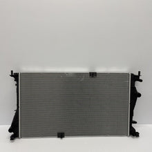 Load image into Gallery viewer, GENUINE BRAND NEW VAUXHALL VIVARO A ENGINE COOLING RADIATOR 93865588