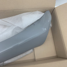 Load image into Gallery viewer, Genuine Land Rover discovery sport 15- bumper cover VPLCB0440