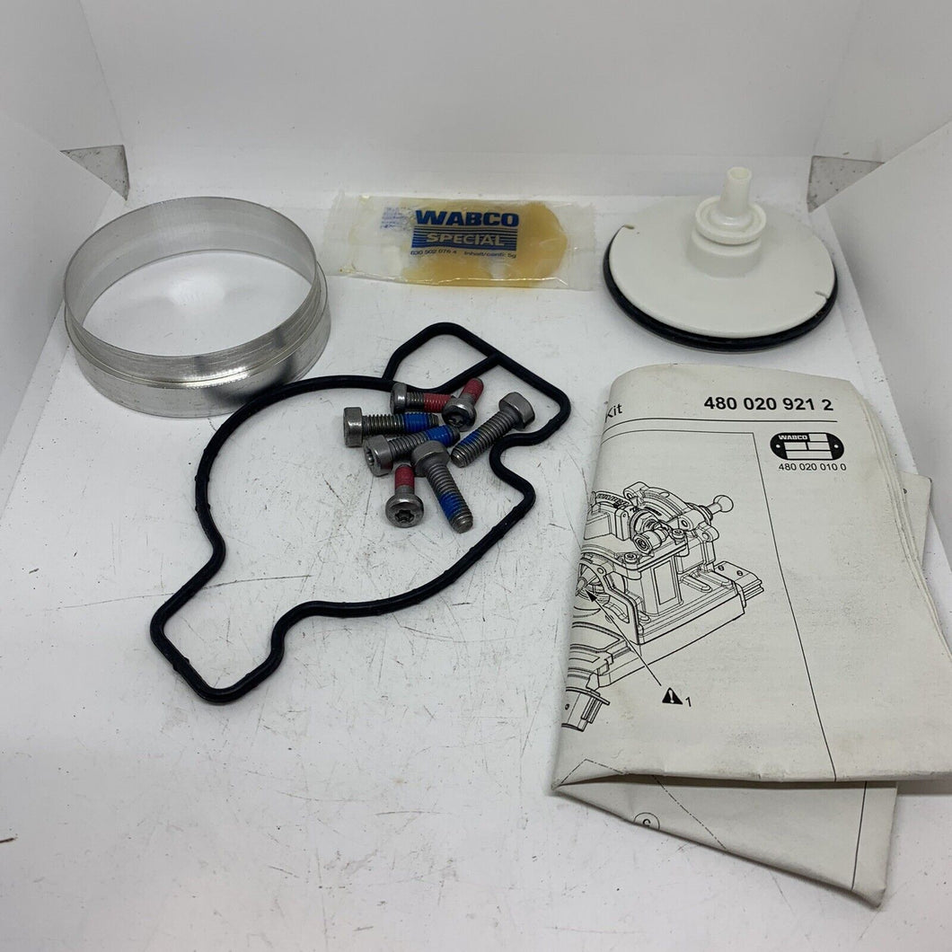 Genuine Iveco Service Kit 500055003