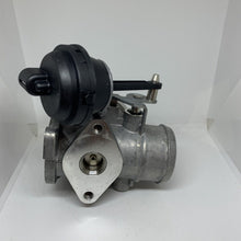 Load image into Gallery viewer, Genuine Volkswagen seat EGR VALVE 045131501l