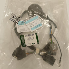 Load image into Gallery viewer, New Genuine LR Discovery Sport 2015, Tow Bar Electrics Wiring Loom - LR133110